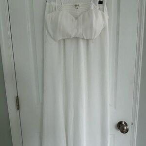 Elegant White Wide Leg Jumpsuit